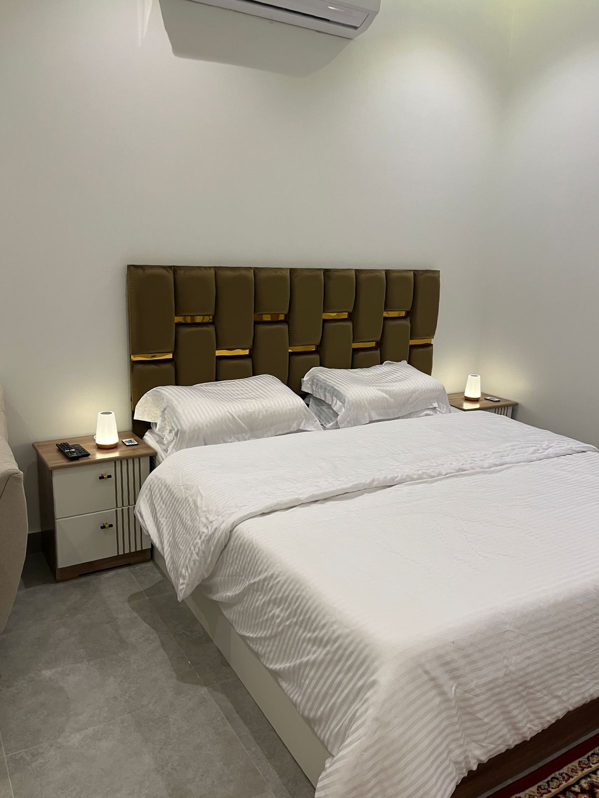 استديو مميز في حي الملقا 115