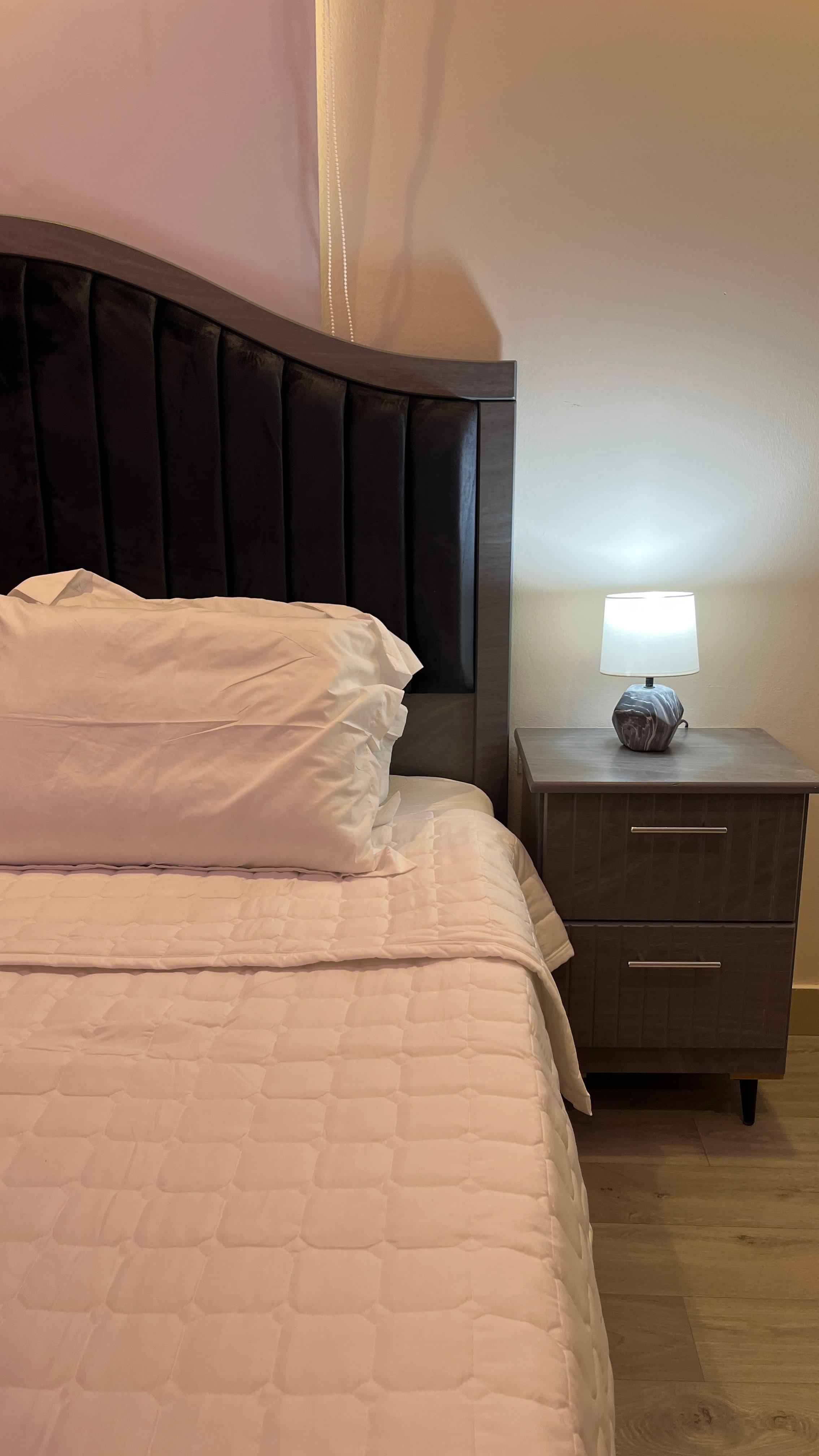 استديو مميز في حي الفلاح 117