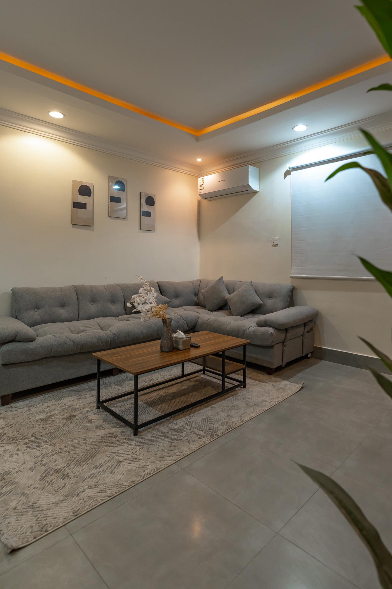 شقه مميزه في حي الصحافه 112