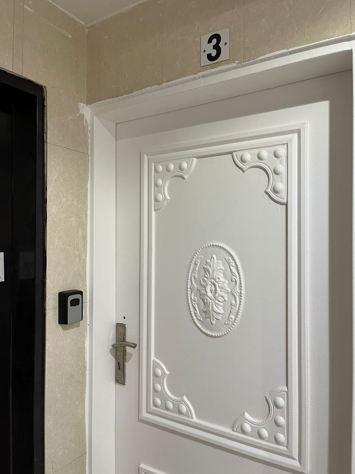 استديو راقي في حي الياسمين 113