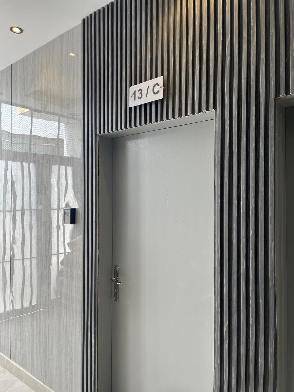 شقه مميزه في حي الفلاح 114