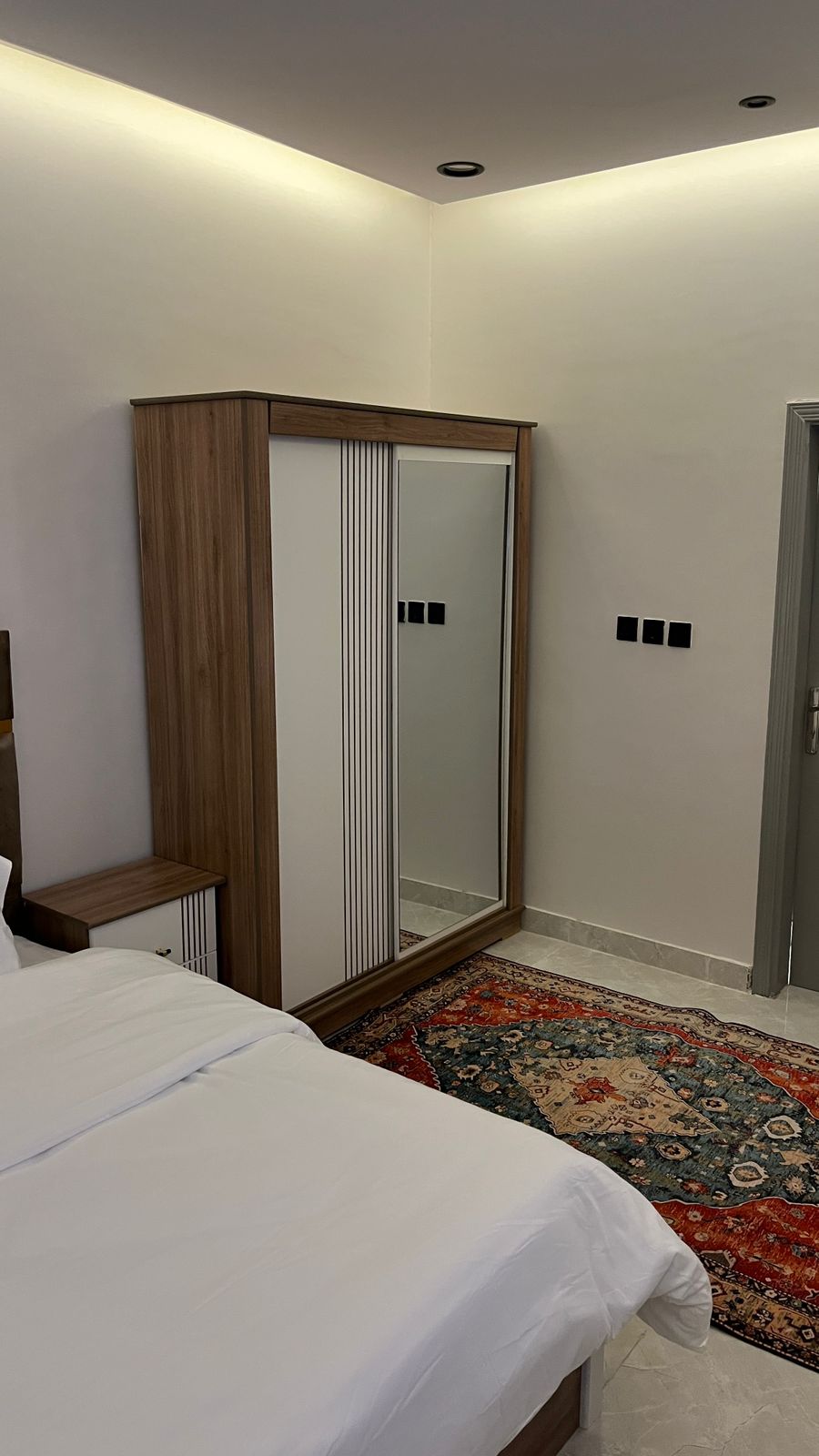 استديو مميزه في حي الفلاح رقم 110