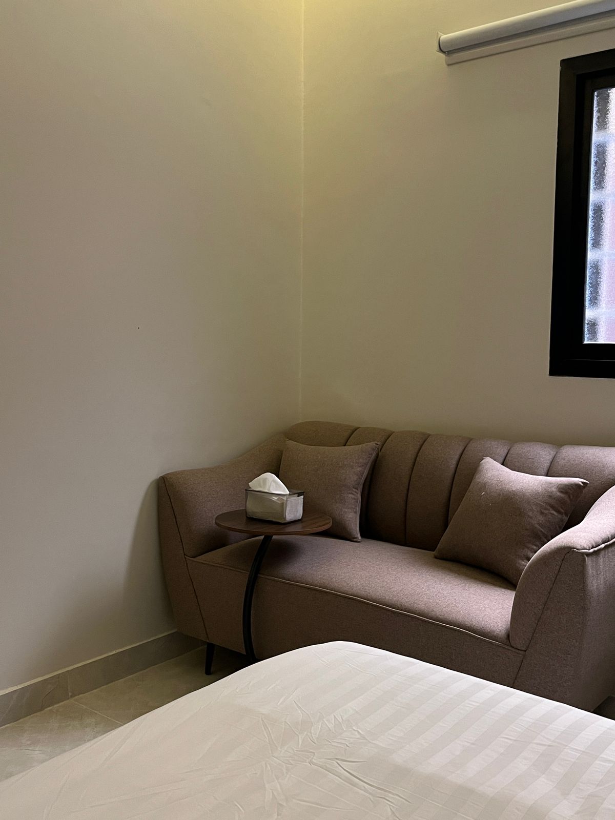 استديو مميزه في حي الفلاح رقم 110